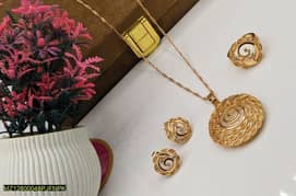 Gold planted jewellery set 0