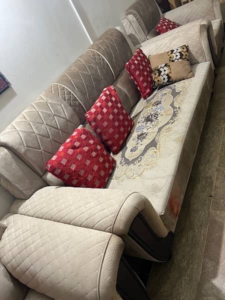 URGENT 5 Seater Brand New condition sofa set for  sale 1