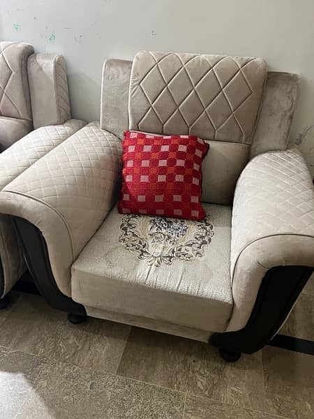 URGENT 5 Seater Brand New condition sofa set for  sale 2