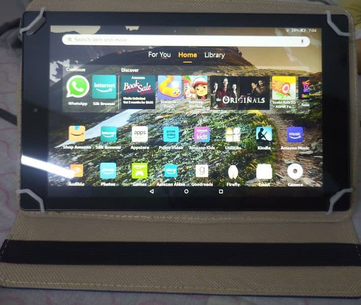 Amazon fire tablet for sale with cover 1