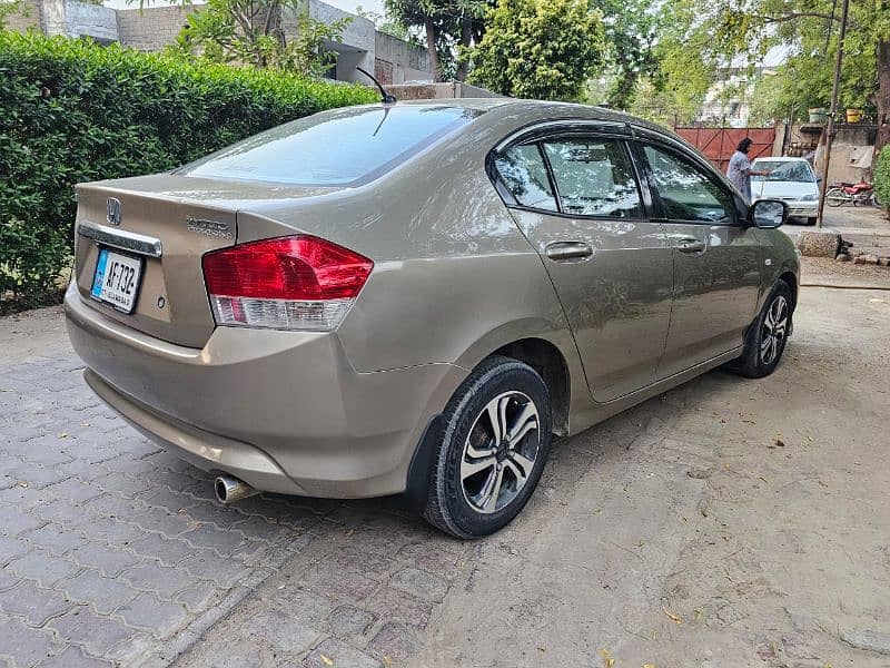Honda City prosmatic 1.3 2013 in excellent condition 2
