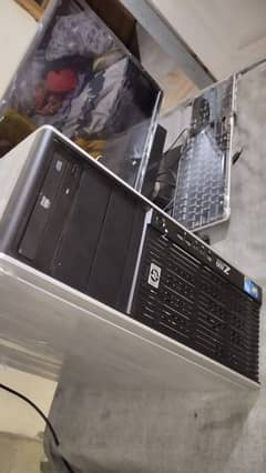 HP Z400 Gaming PC Powerful Machine with 24inch LED in New Condition.