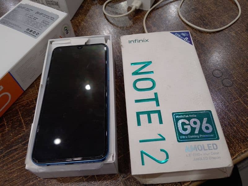 Infinix note 12 8/128 0