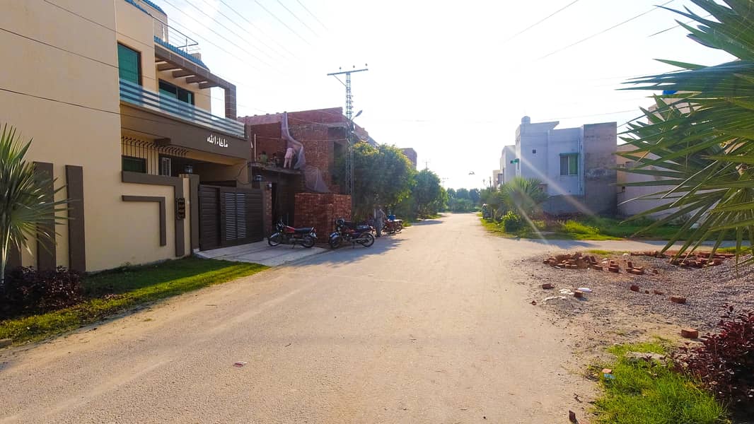 Dream House Available For Sale In Sj Garden Bedian Road Lahore 21