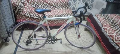 Road bike for sale in Pakistan 0
