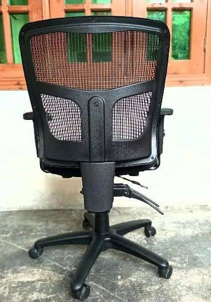 office chair in affordable price 3