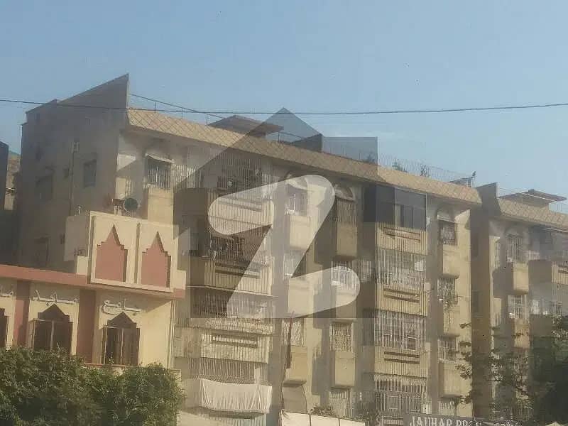 GLOBE CENTER, Gulistan-e- Jauhar, Block-6, Luxury Apartments 0