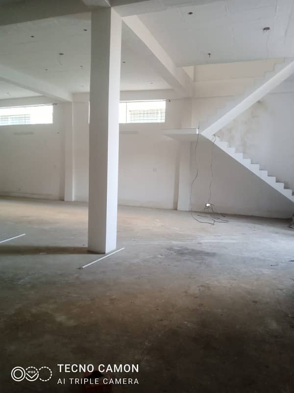 2 Kanal Warehouse For Rent 100kva Electricity Connection 3