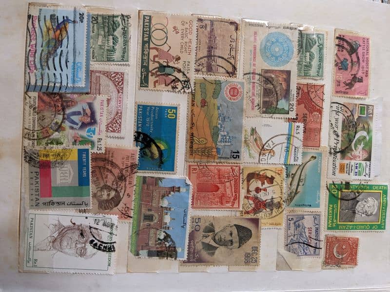 Pakistan postage stamps 9