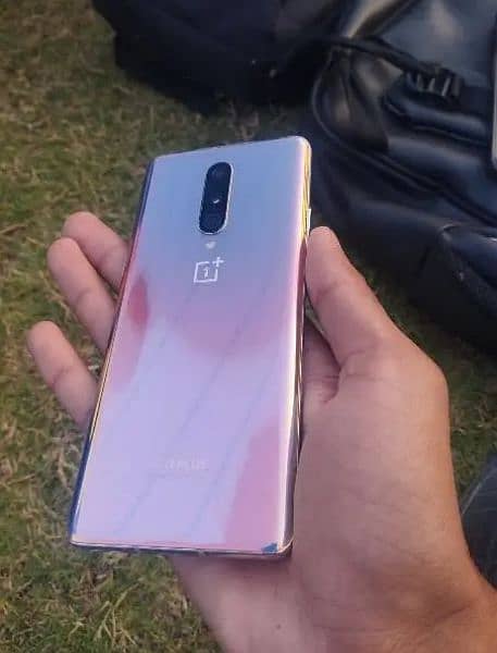 OnePlus 8 with original charger dual sim working with 8/128 GB Memory 5