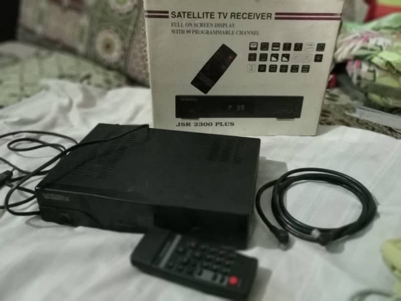 TV dish Receiver for sale in good condition 1