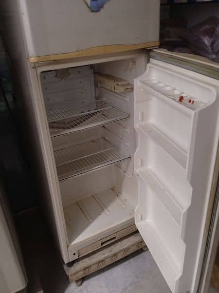 Dawalance fridge 5