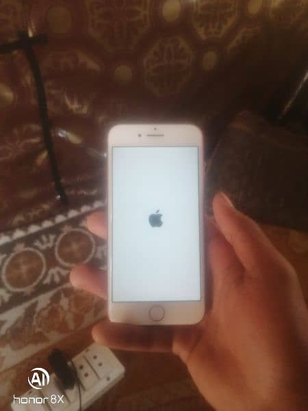 I phone 7 non pta argent seal 03299909424 contact 3