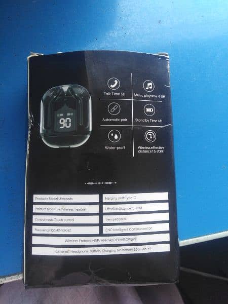 Ultra pods max true wireless head fone 1