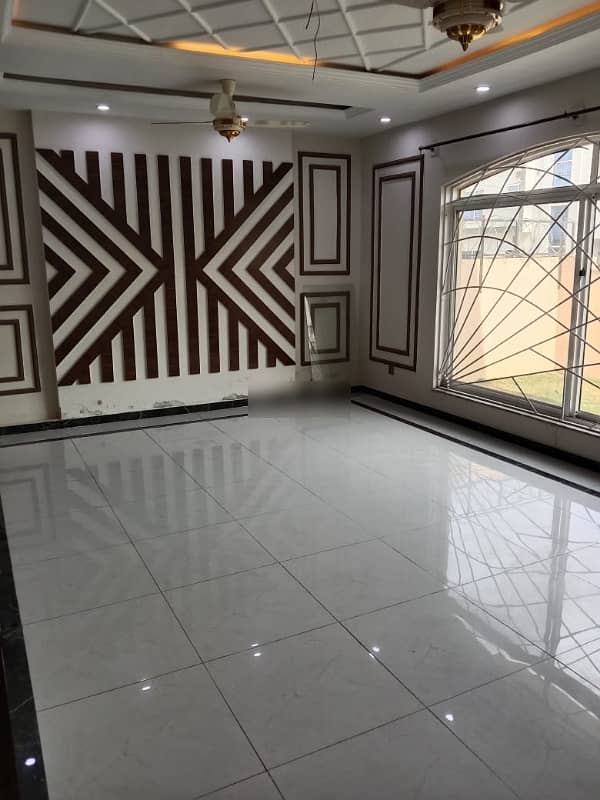 House For Rent In Rs. 170000/- 5