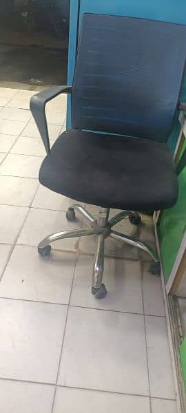 office chair good condition 2