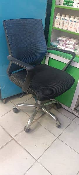 office chair good condition 3