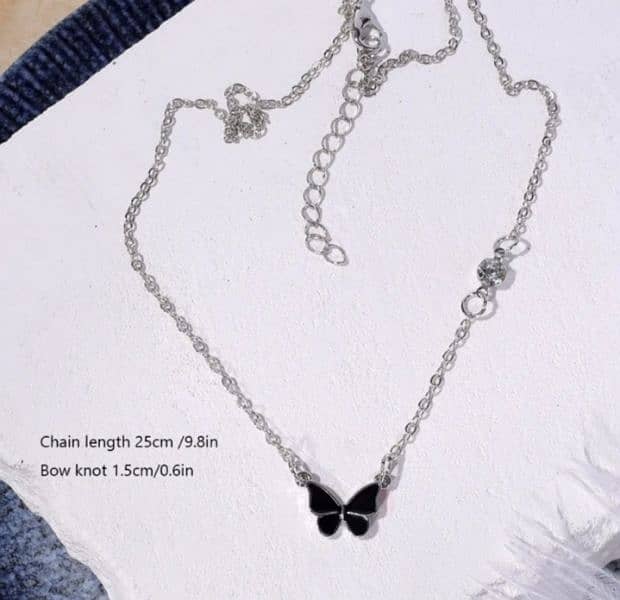 Charm Clavicle Chain Necklaces 3