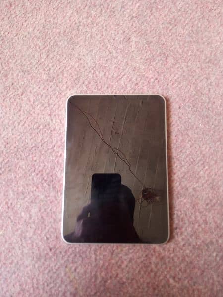 ipad mini 6 with full box and charger 8