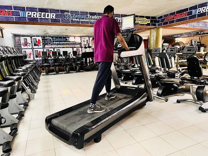 Treadmill,Gym Commercial,USA Imported, Life Fitness, Cybex, Precor 4