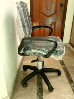 chairs available in new condition
