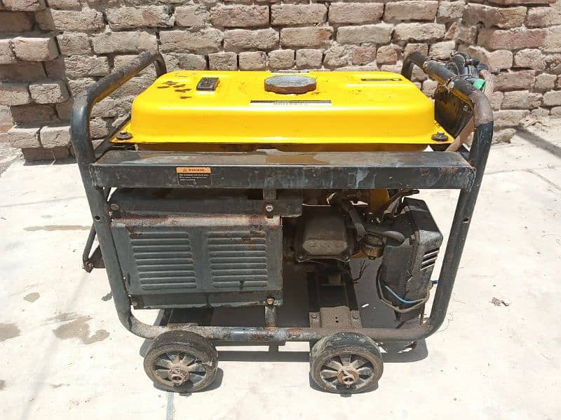 generator for sale in Sargodha: gillwala 2