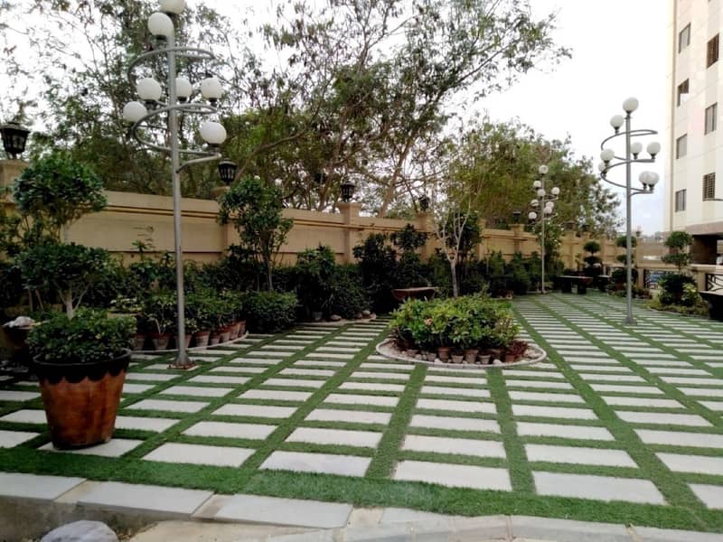 1800 Square Feet Flat For sale In Harmain Royal Residency Karachi 7