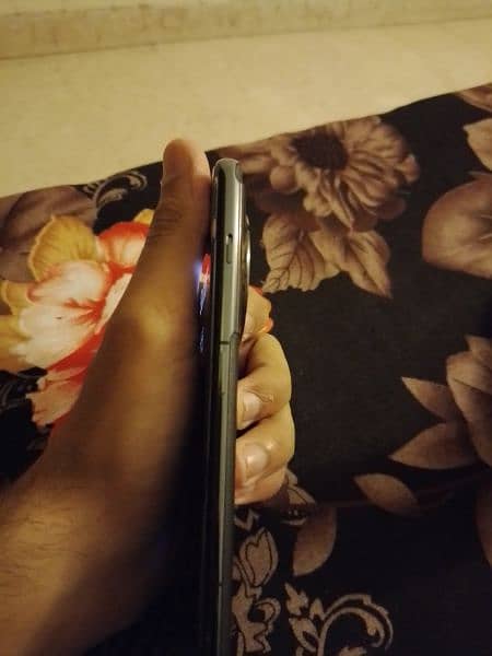 OnePlus 11 8/128 1