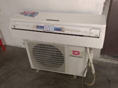 Dawlance 1.25 Ton Inverter Air Conditioner for sale 0