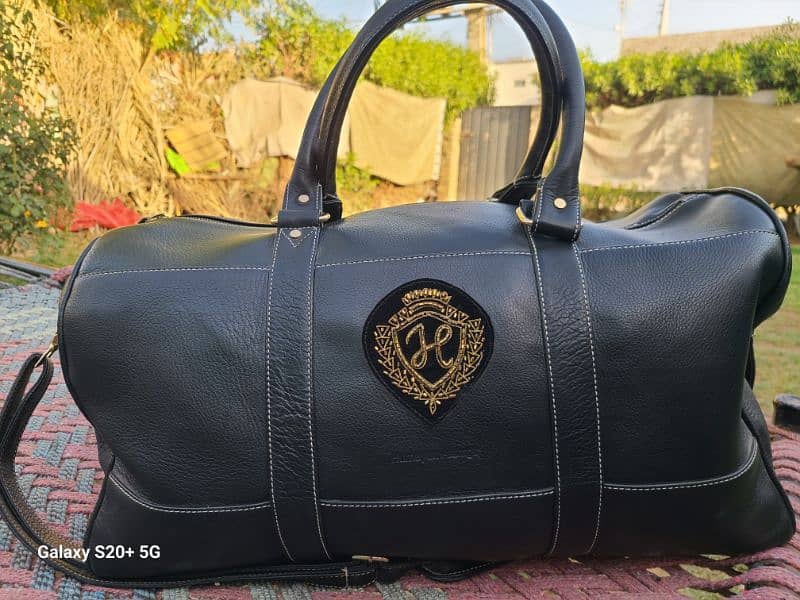 orignal leather duffel Bag humayoun Almgir 2