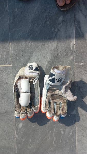 Original ca gloves and helmet 3
