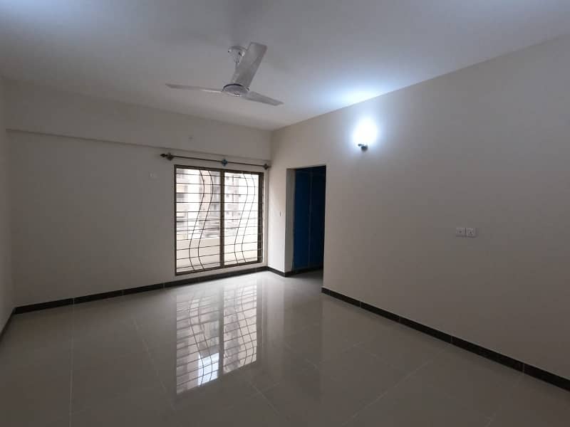 Askari 5 - Sector J Flat Sized 3300 Square Feet Is Available 12