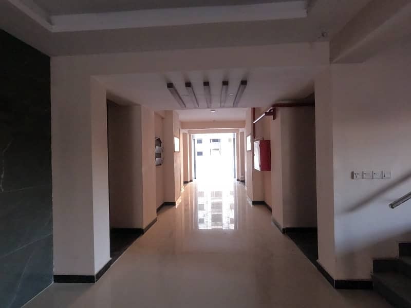 2700 Square Feet Flat In Stunning Askari 5 - Sector J Is Available For rent 7