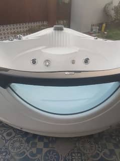 Corner Bath tub