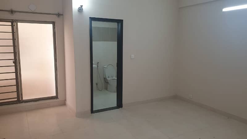 Flat Of 2600 Square Feet Available For sale In Askari 5 - Sector E 13