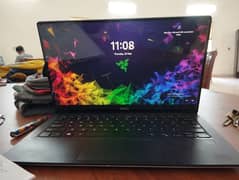 DELL XPS 13 9360 i7 7th gen with touch screen