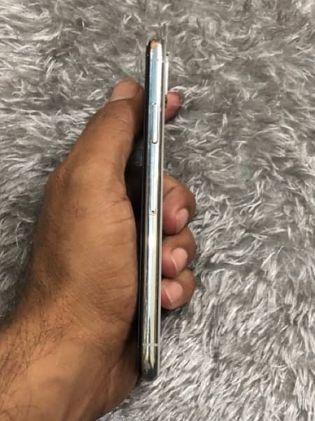 IPhone X PTA Approved 64Gb 2