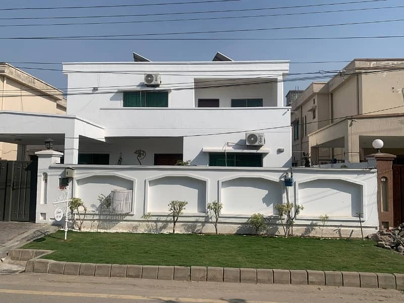 House 24 Marla For sale In PAF Falcon Complex 8