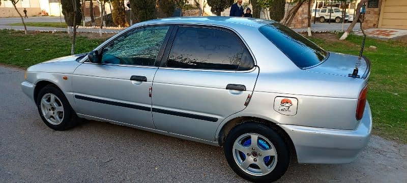 Suzuki Baleno 2001 3