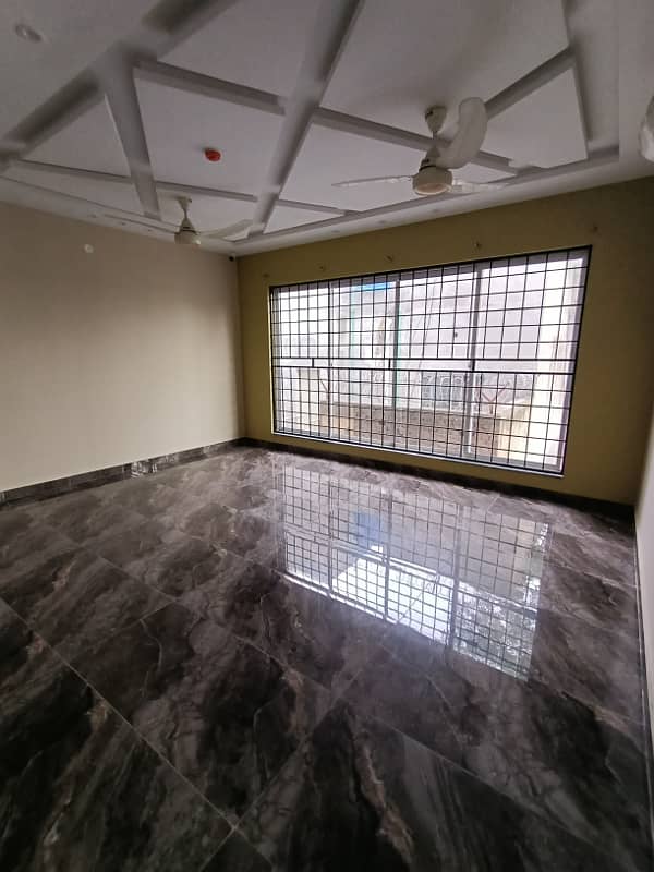 Brand New Luxury Apartment For Rent In Gulberg 6