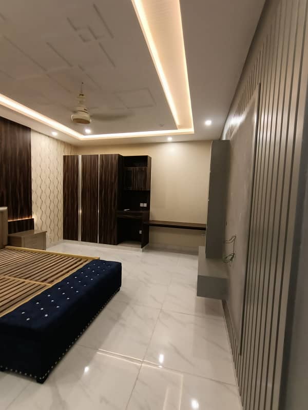 Brand New Luxury Apartment For Rent In Gulberg 9