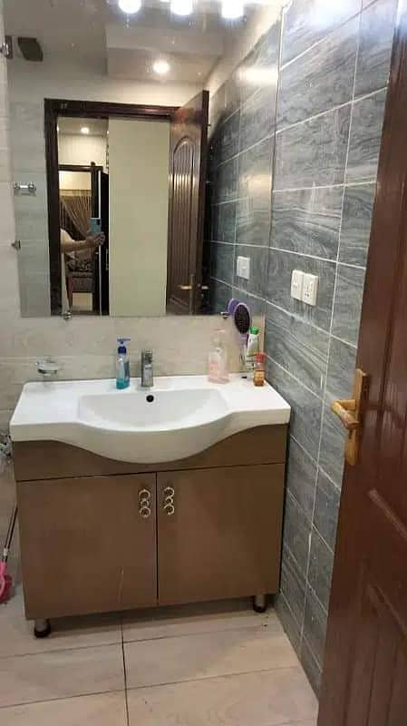 Newly Constructed Prime Location 3*Bed Apartment Near Park For Rent In Askari 11 Lahore 10