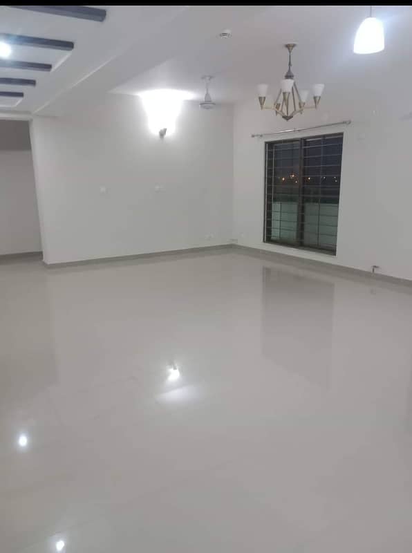 Newly Constructed Prime Location 3*Bed Apartment Near Park For Rent In Askari 11 Lahore 14