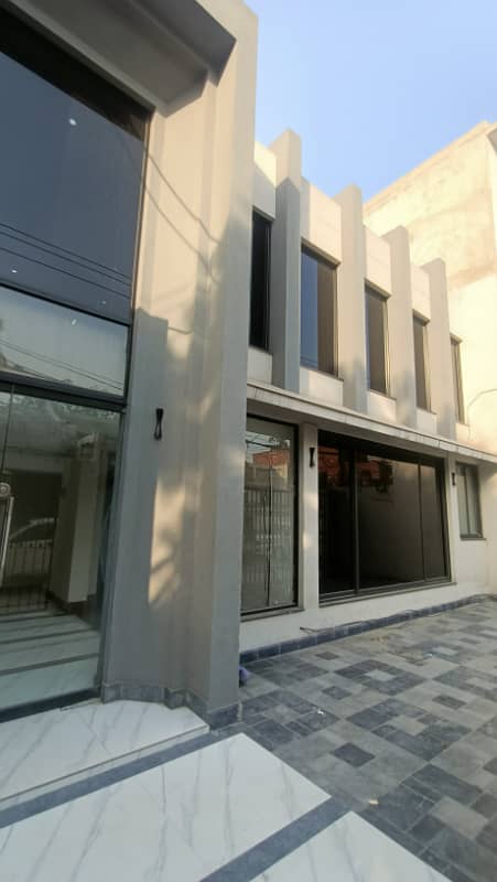 1 Kanal Commercial Use House For Rent In Gulberg 1