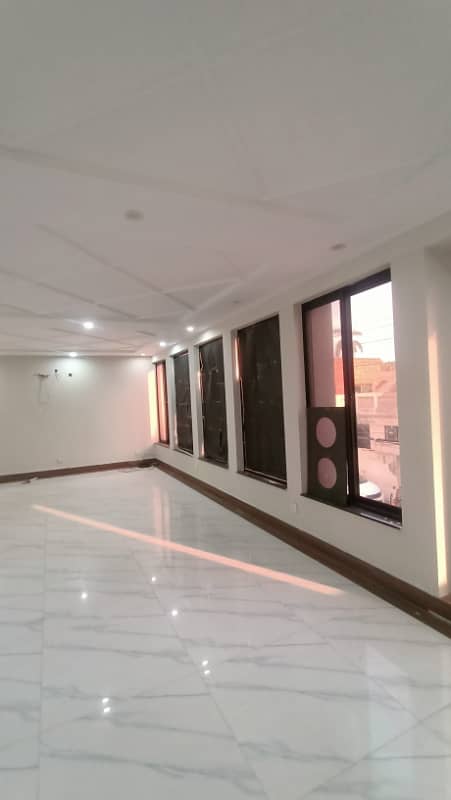 1 Kanal Commercial Use House For Rent In Gulberg 9