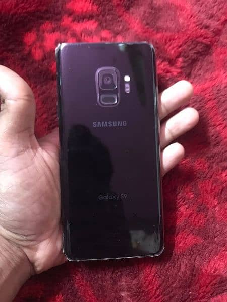 Samsung galaxy S9 NON PTA 4/64 4