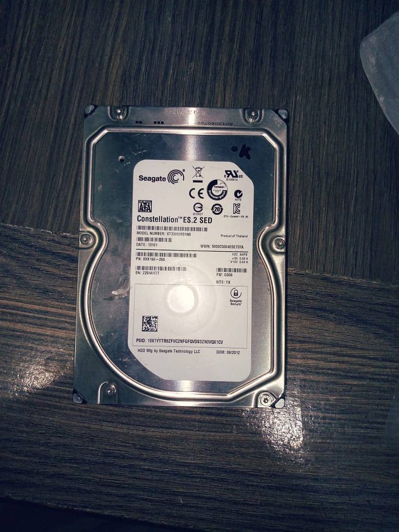 160 SSD Branded hard drive for cpu and Laptop 2