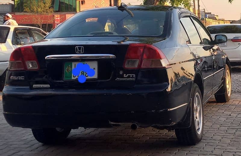 honda civic prosmetic 2005 available for sale. 7