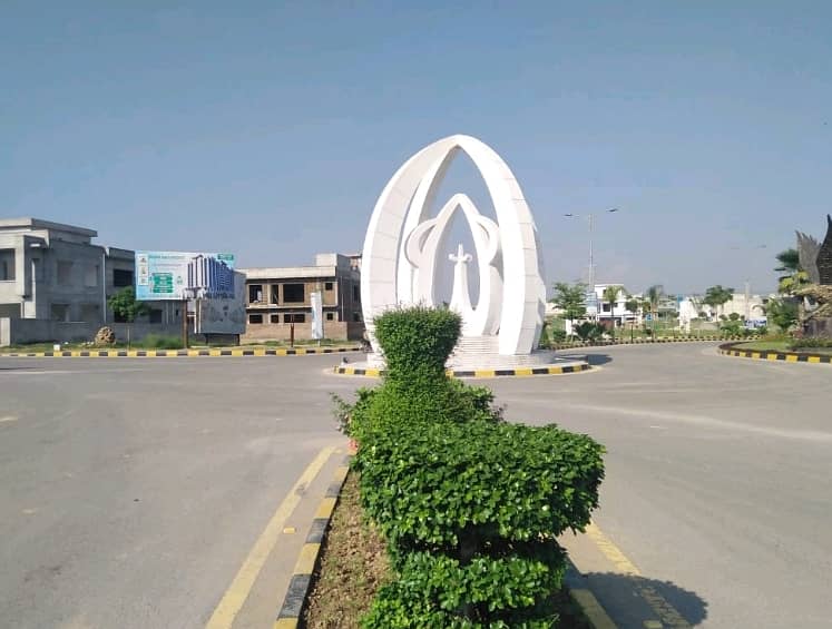 2250 Square Feet Residential Plot Is Available In Faisal Town Phase 1 - Block C 4