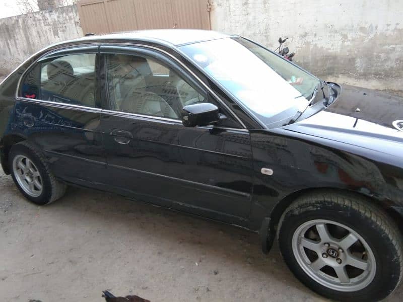 honda civic prosmetic 2005 available for sale. 8